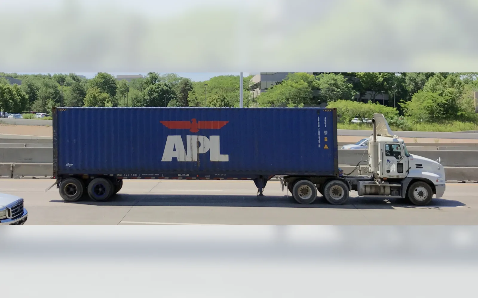 Freight and cargo logistics service category for UAE road and project shipments