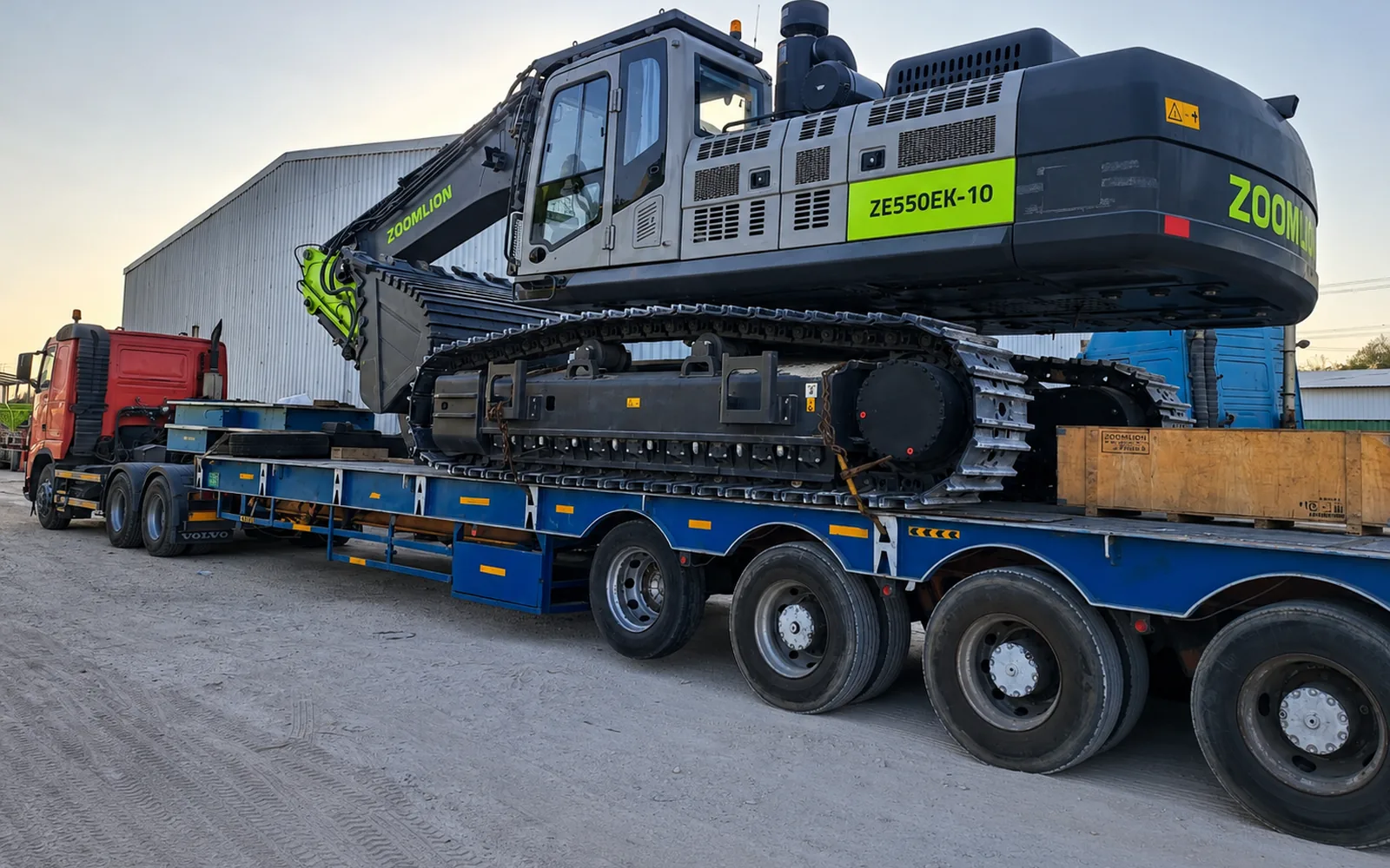 Heavy transport and specialized lifting service category in the UAE